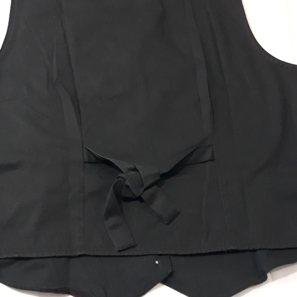 Bobbie Brooks Floral Embroidered Black  Top Button Down 100% Cotton Size Large - Picture 8 of 10